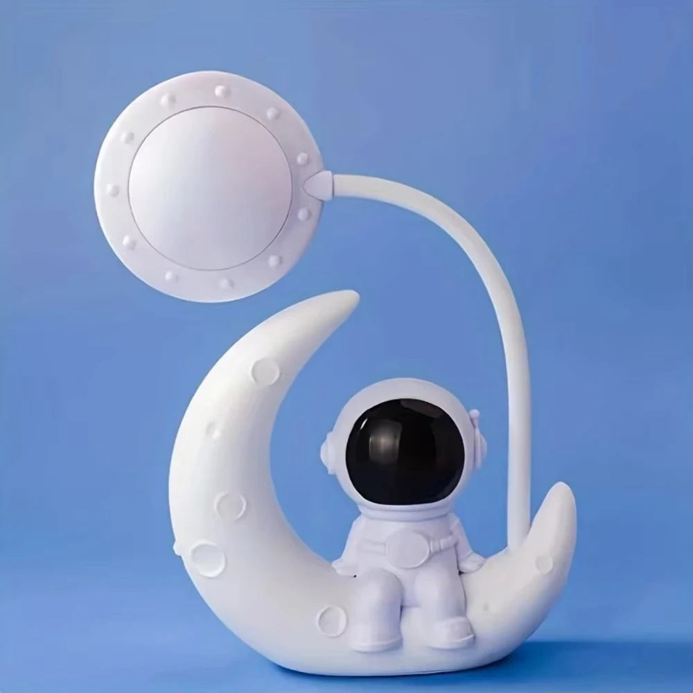 Creative Moon Astronaut Nightlight LED Table Reading Lamp Rechargeable Small Desk Lamp for Bedroom Decoration Study
